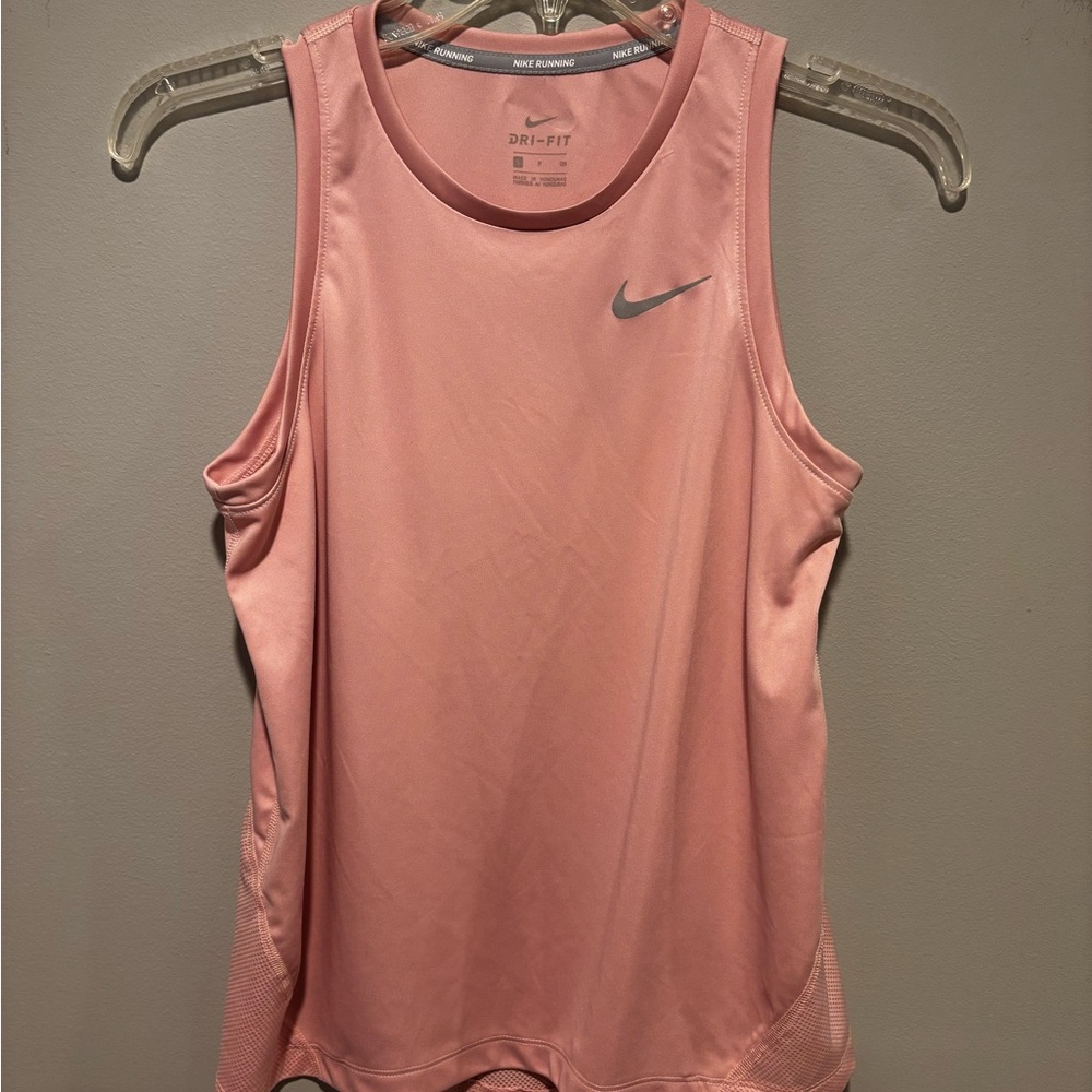 Nike Women's Pink Dri-FIT Tank Top Size Small NWOT - Picture 1 of 8